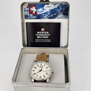 Wenger Swiss Watch Men 41MM Date Cream Dial Brown Leather Bands New Battery